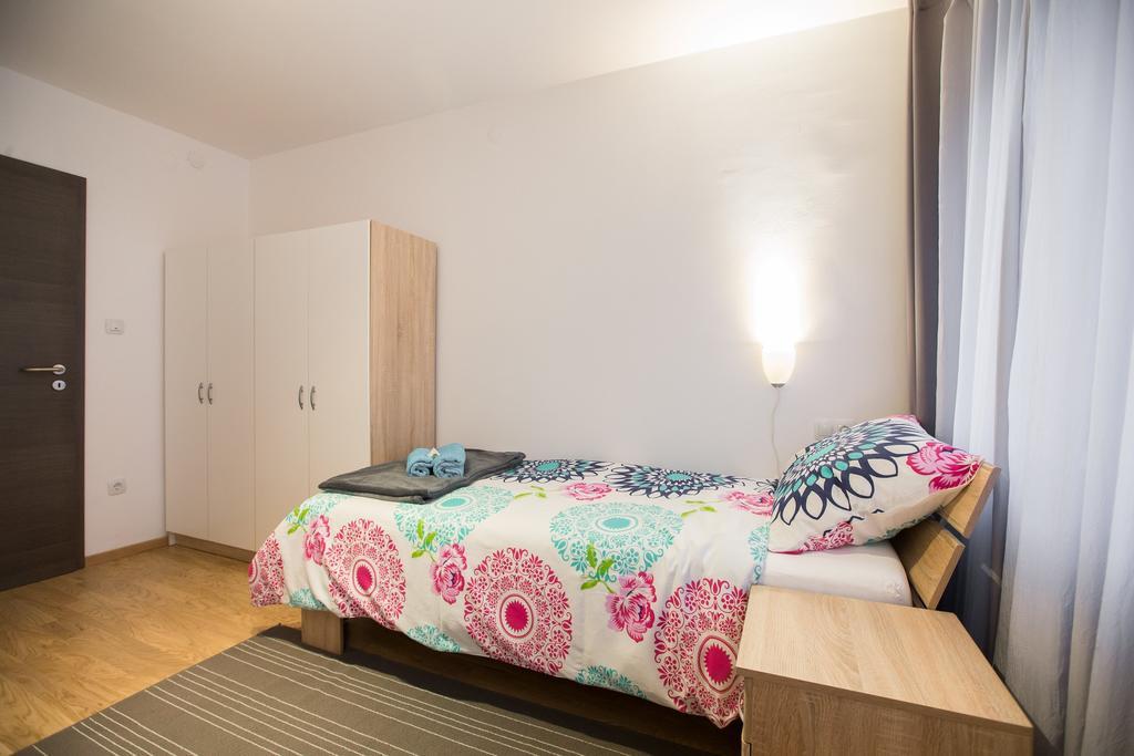 Apartment Max Загреб Экстерьер фото